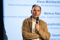 030 IMG_9710.jpg